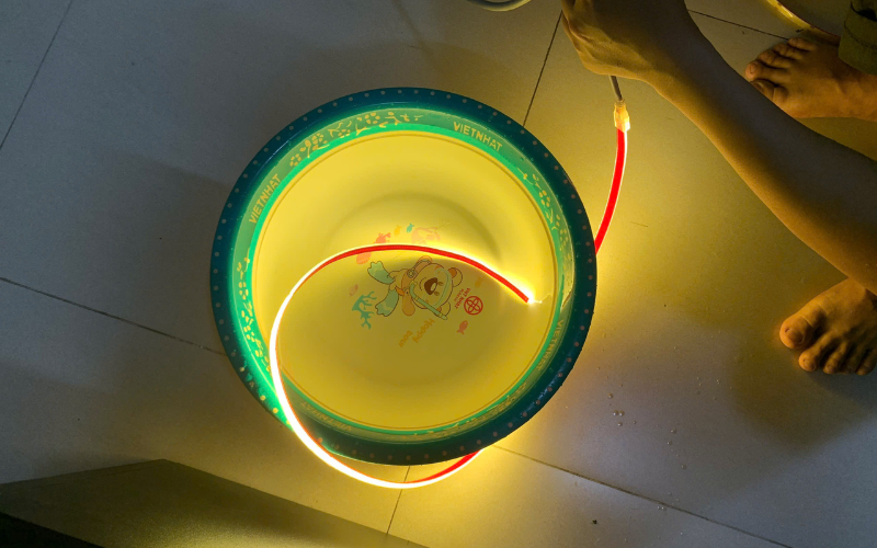 1 met day led ngam nuoc plus