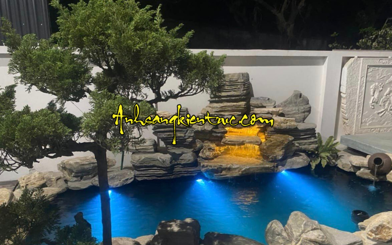 den am nuoc xanh duong chieu ho ca koi