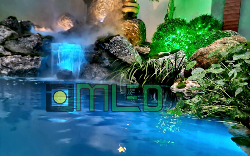 den am nuoc xanh duong thuc te