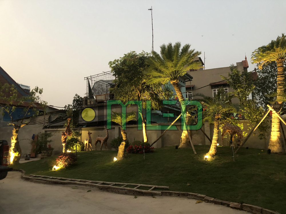 Den chieu cay 12v an toan tuyet doi