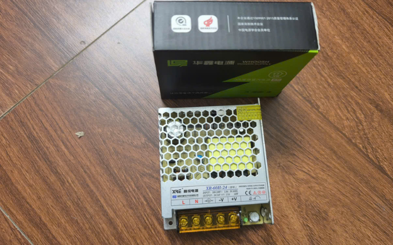 Nguồn tổ ong 24V 2.5A chất lượng cao của Ánh Sáng Kiến Trúc | Giải pháp cấp nguồn ổn định, giá tốt 3 nguon to ong 2.5a 24v